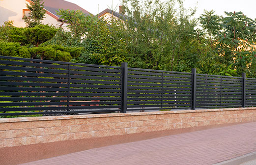 Zaunbau